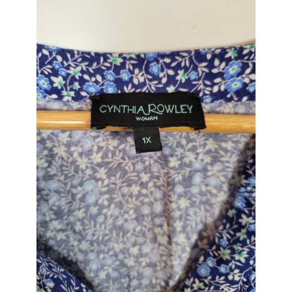 Cynthia Rowley Plus Size Floral V-Neck Top Size 1X 3/4 Length Sleeves - Picture 3 of 7